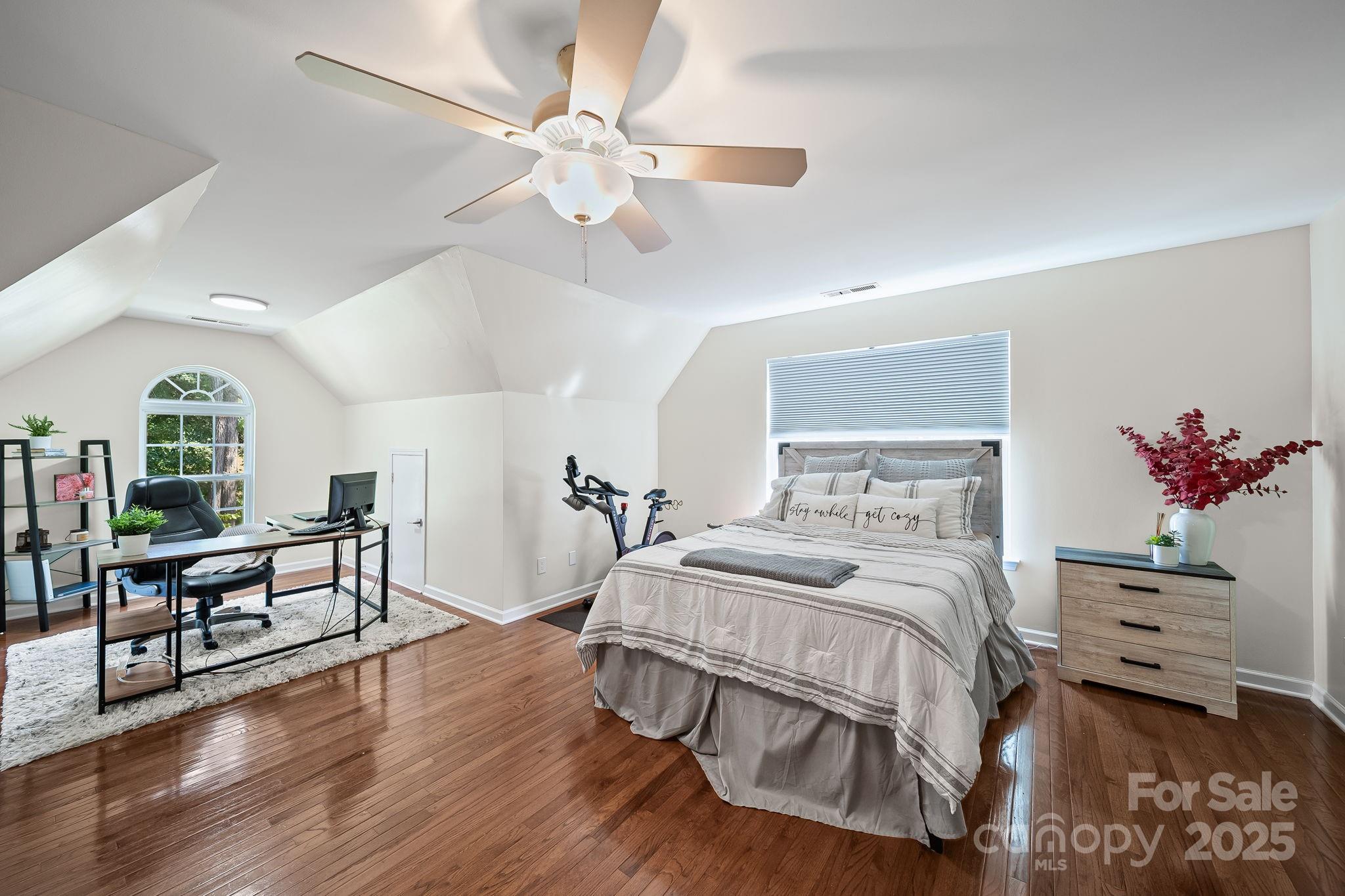 Lynnwood Farms - Residential