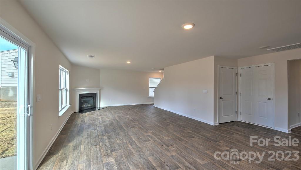 Hickory Ridge - Residential