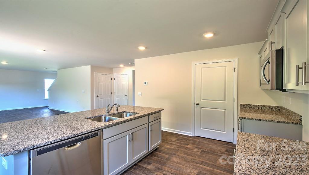 Hickory Ridge - Residential