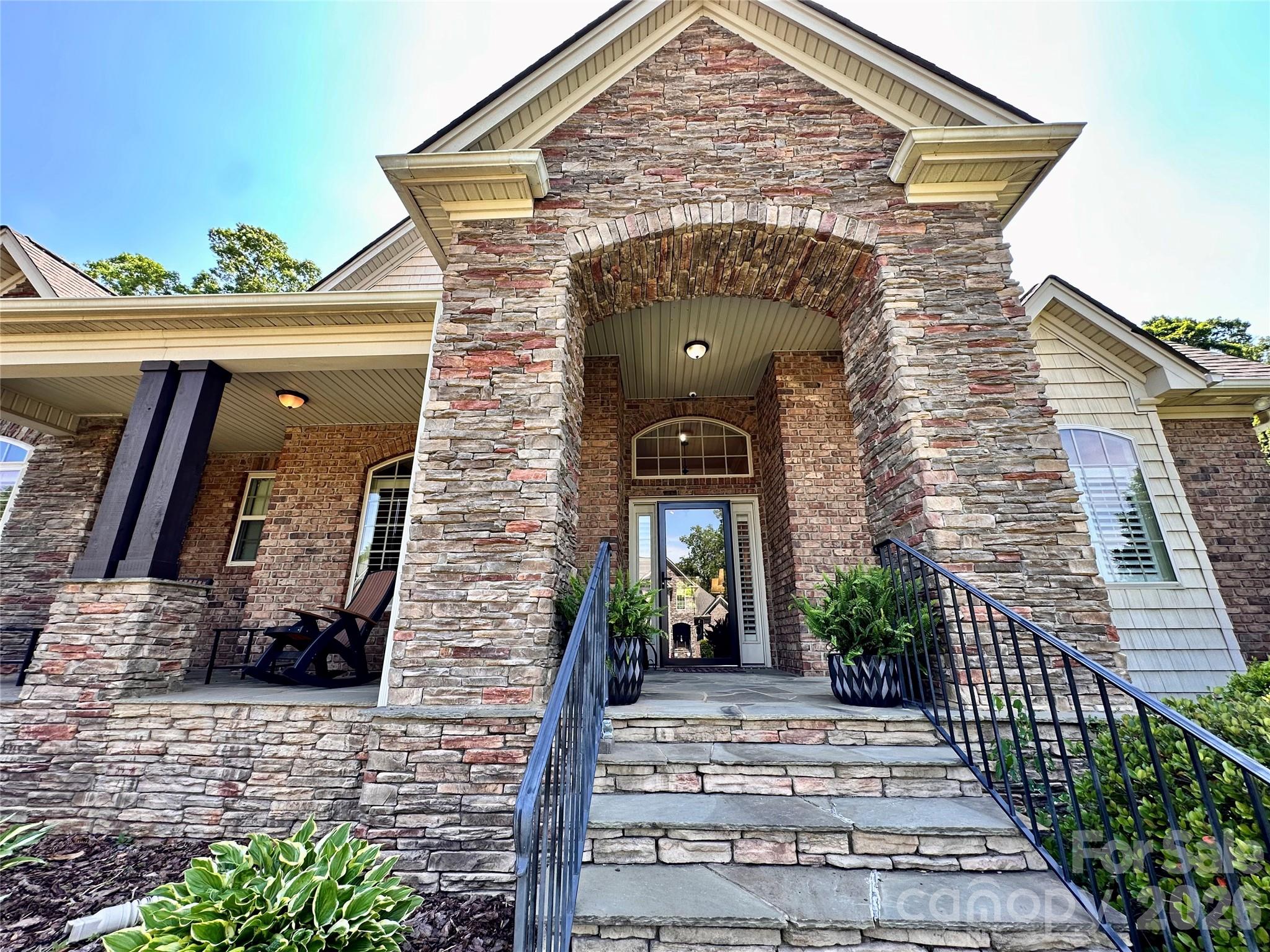 5441 Grayson Ridge Court