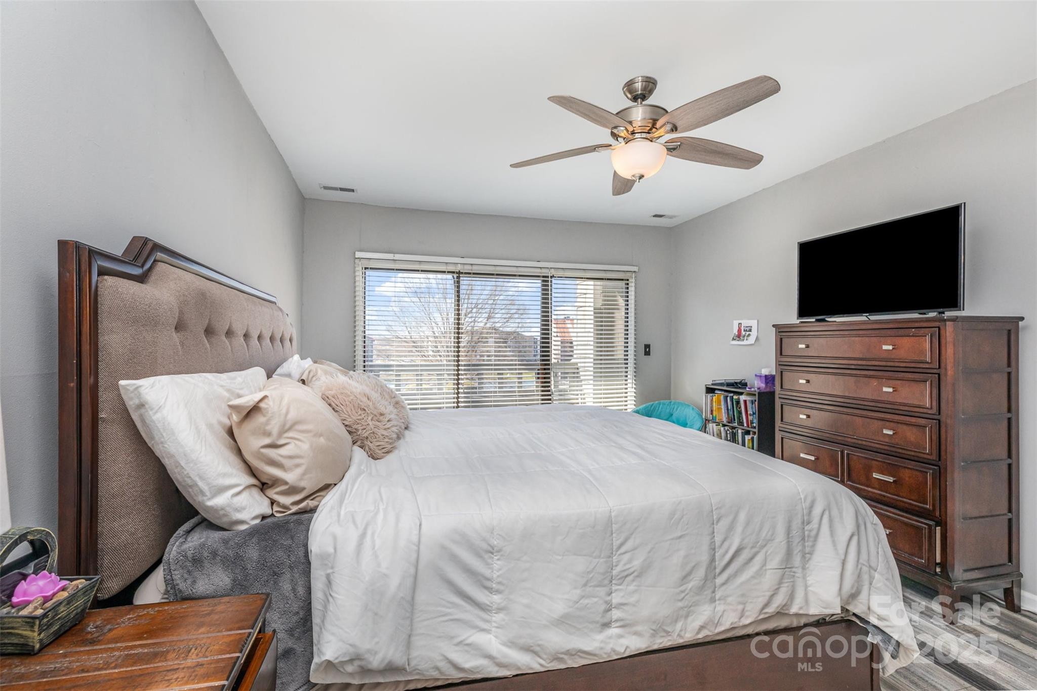 Lakeshore Village - Residential