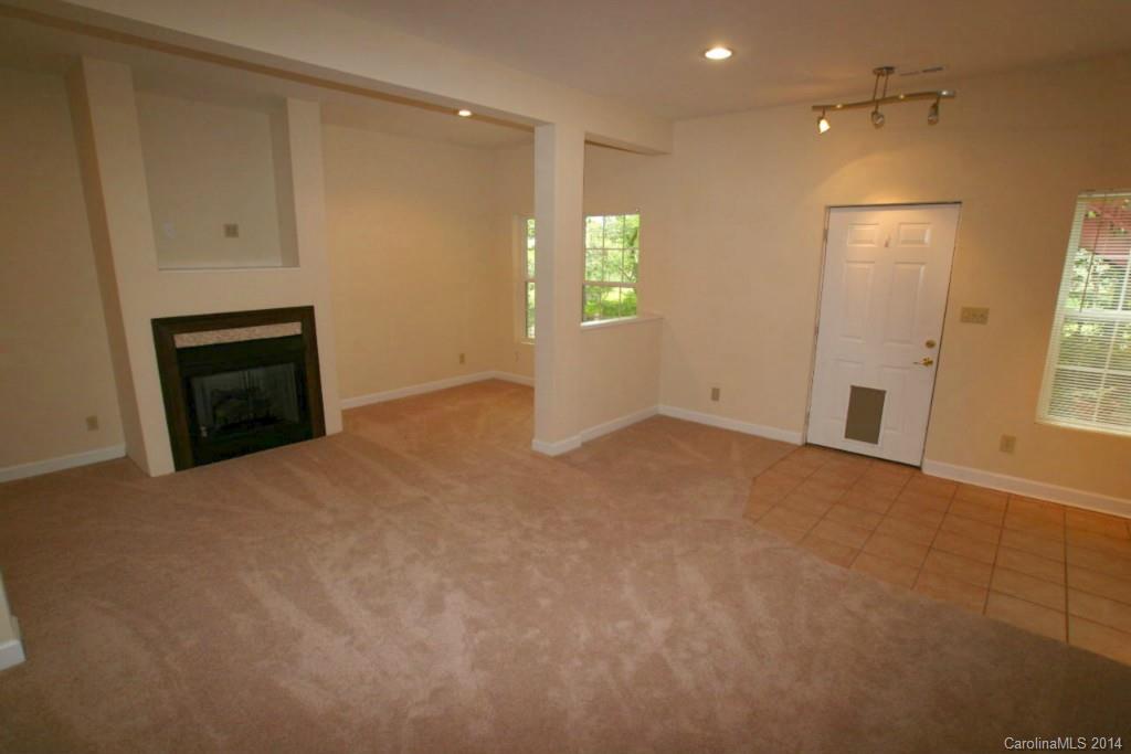 Highland Creek - Residential