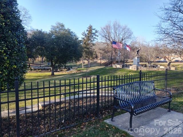 Historic District - Land