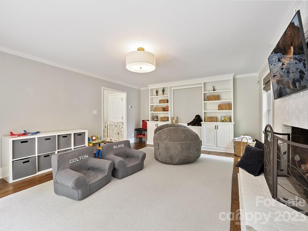 Montibello - Residential