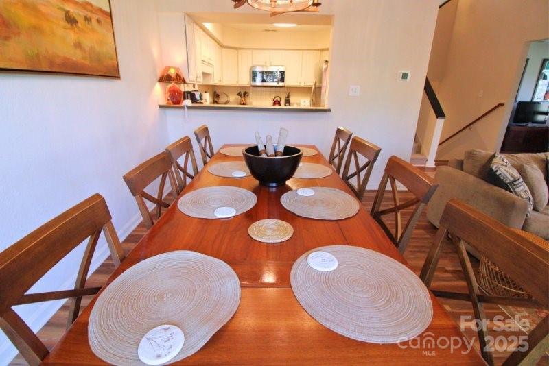 135 Mountain Village Boulevard 2005