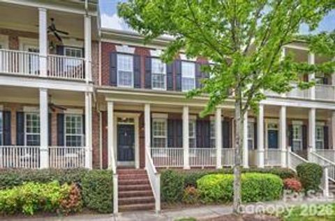 439 Ohenry Avenue Davidson NC 28036