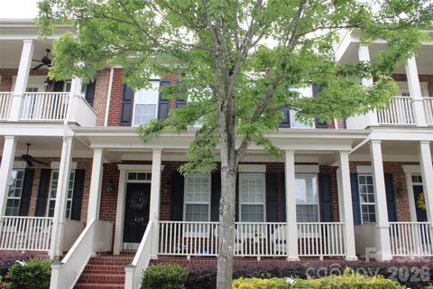 Photo of 439 Ohenry Avenue, Davidson, NC 28036 (MLS # 4376176)