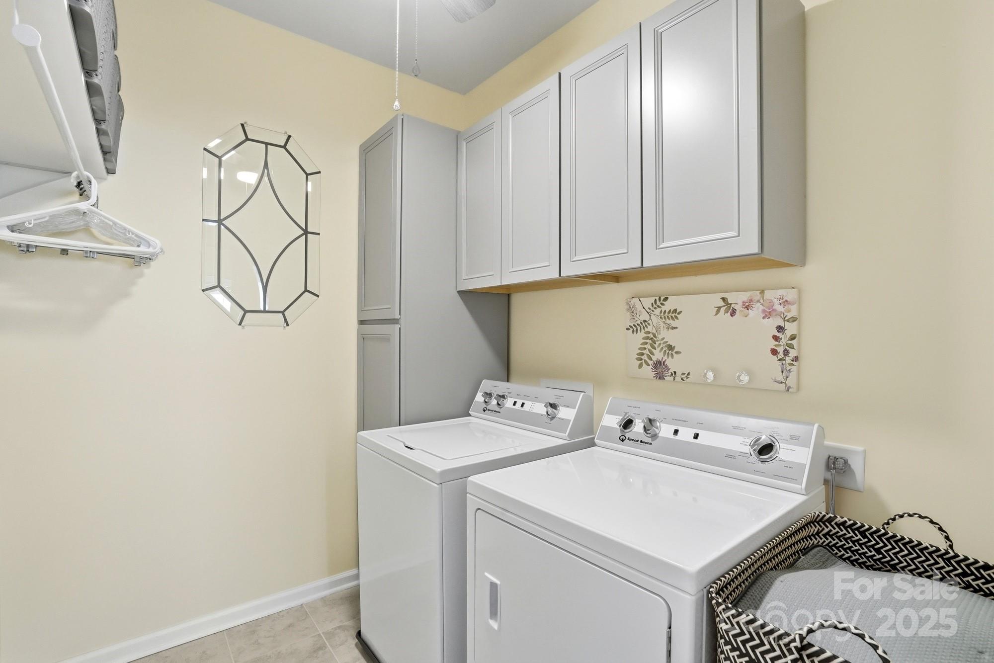 Imagery On Mtn Island - Residential