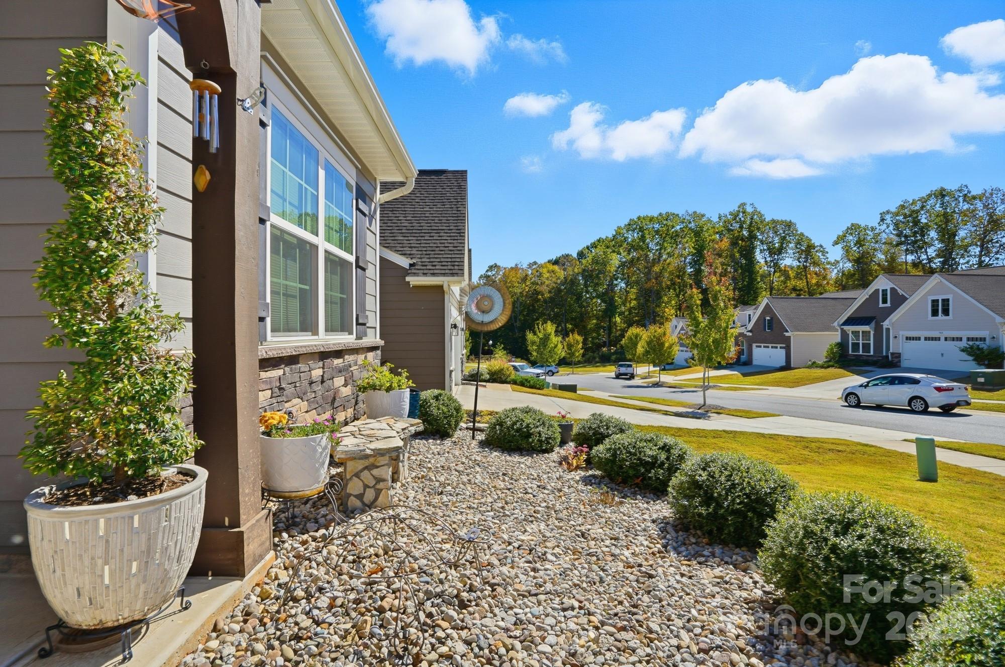 3053 Rosseau Lane