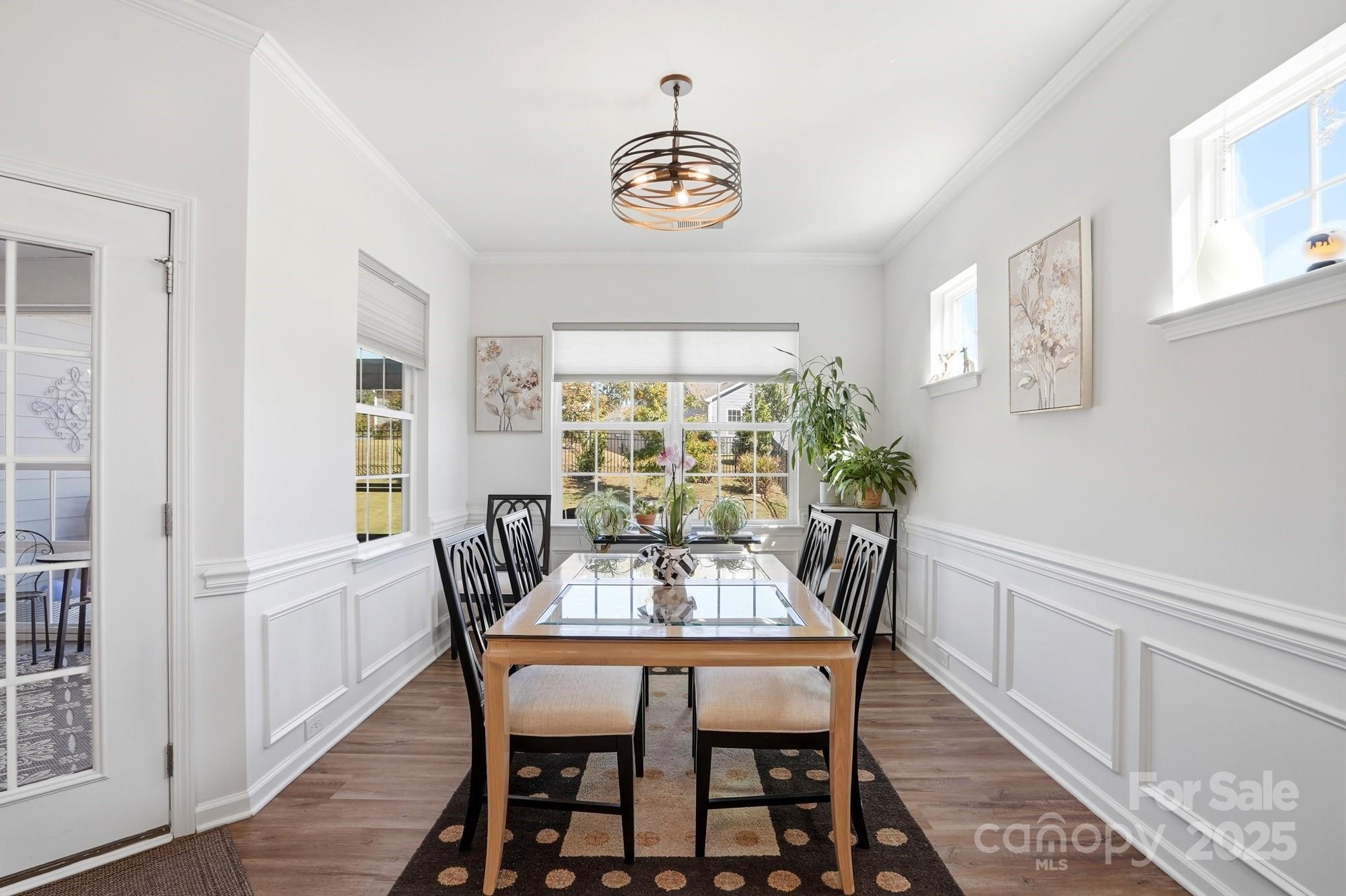 Imagery On Mtn Island - Residential