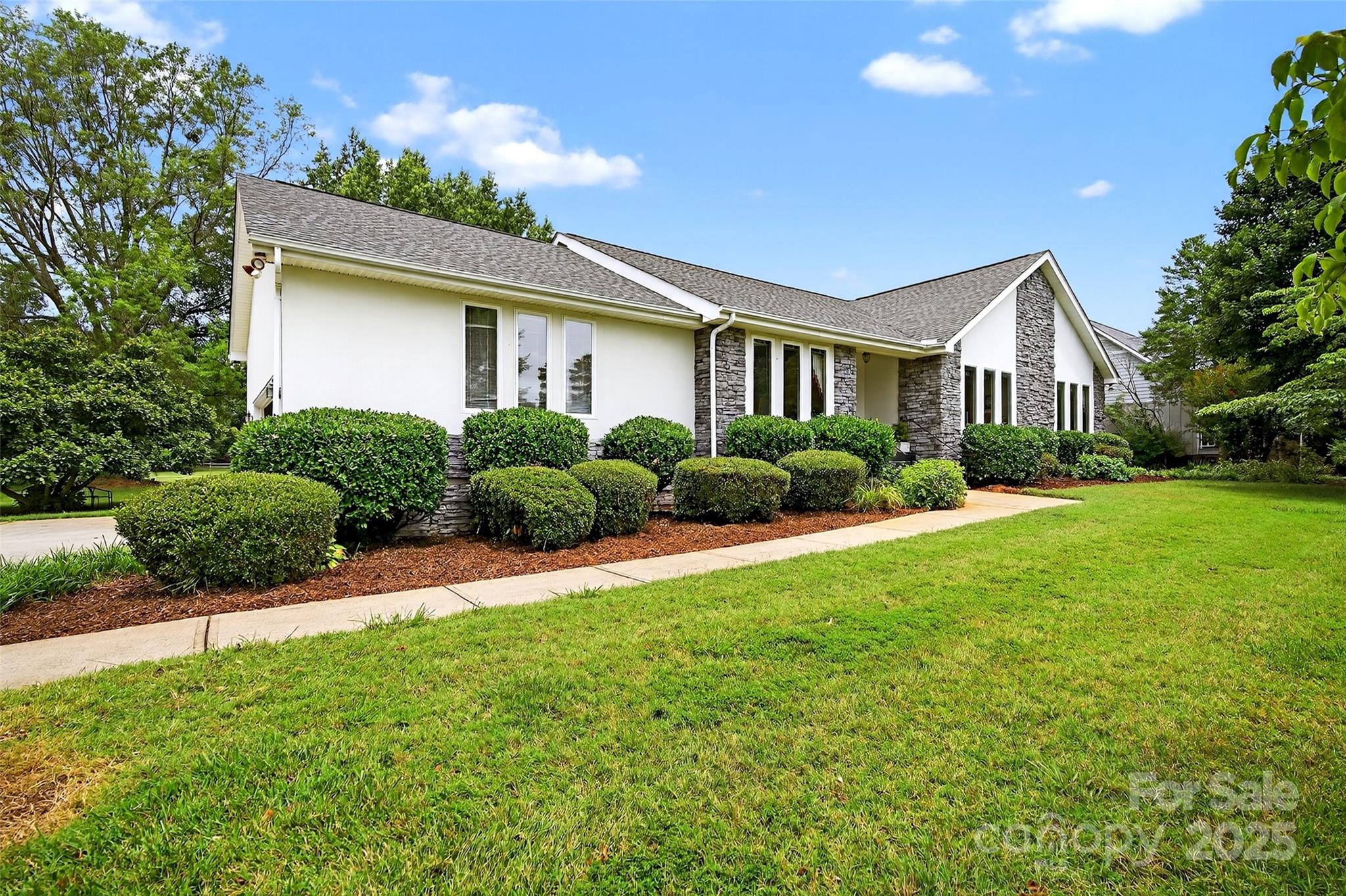110 Old Squaw Road
