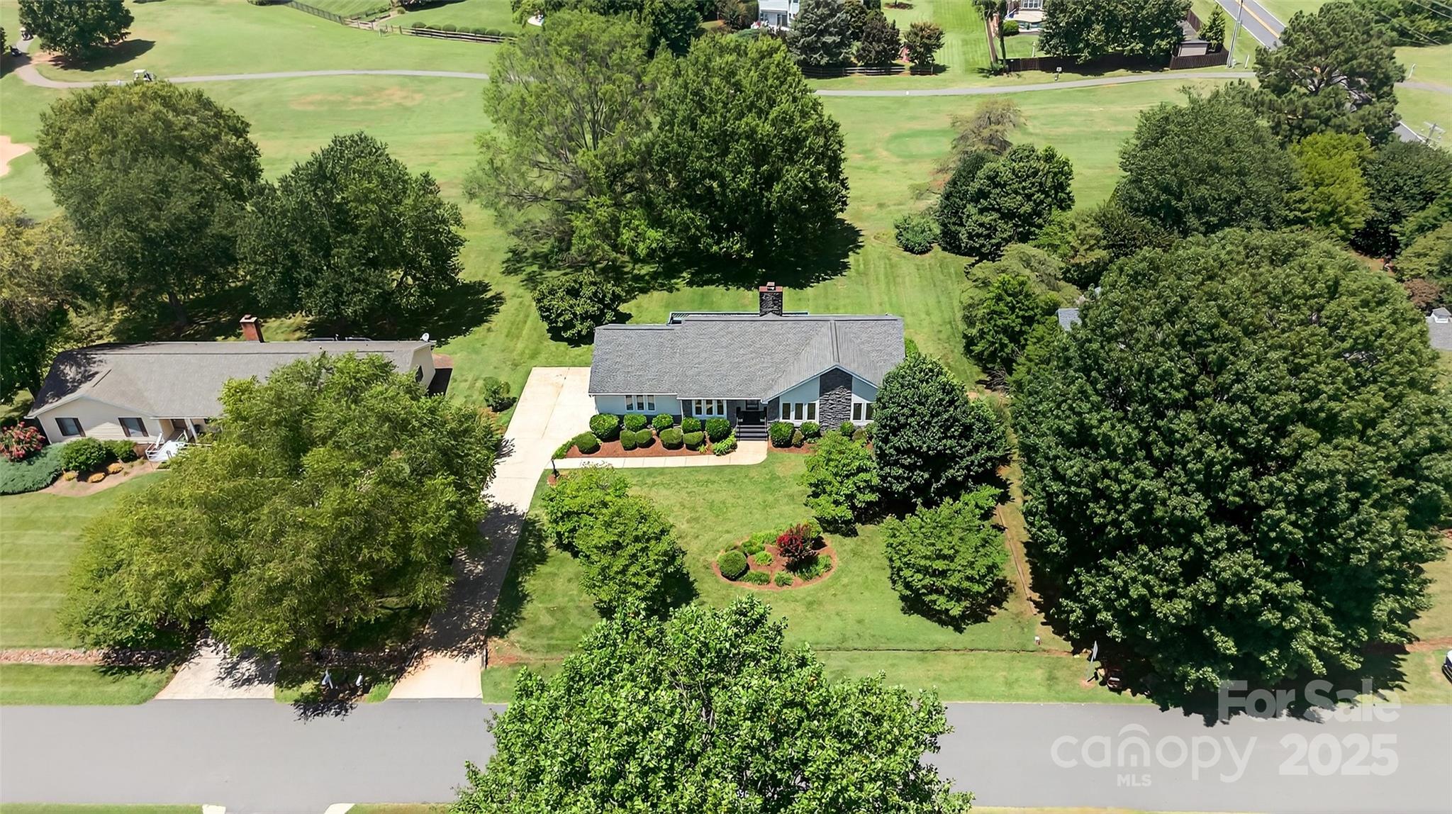 110 Old Squaw Road