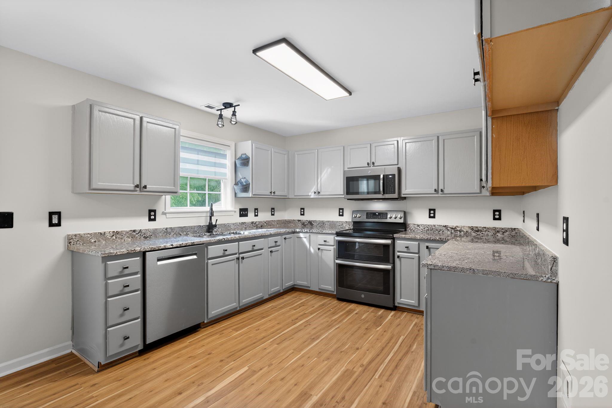 1539 Breckenwood Drive