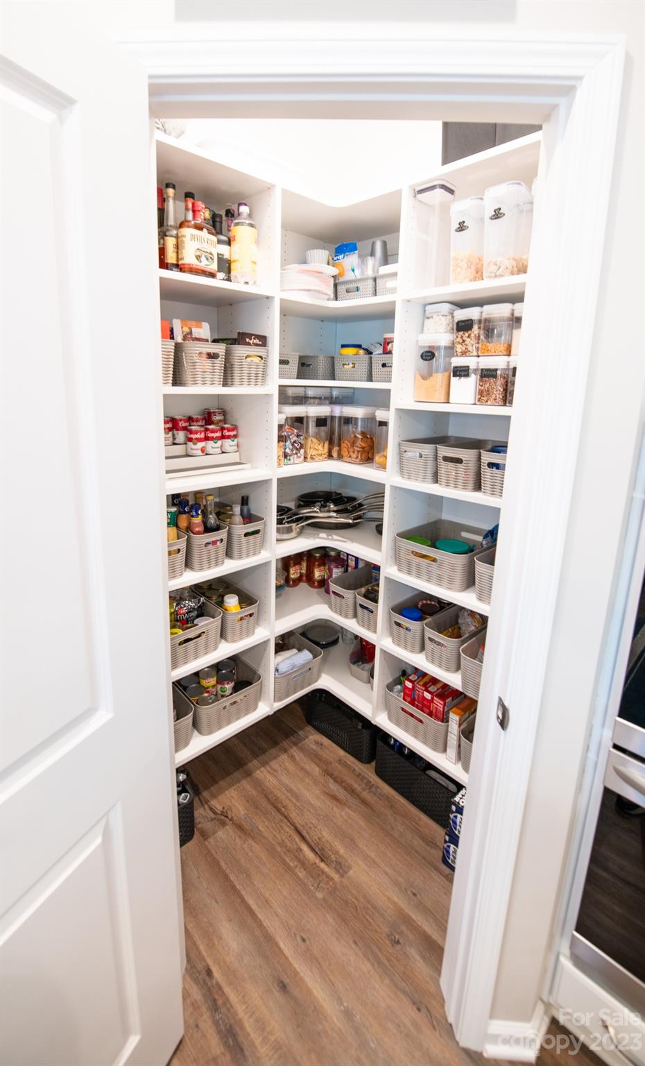 Imagery On Mtn Island - Residential