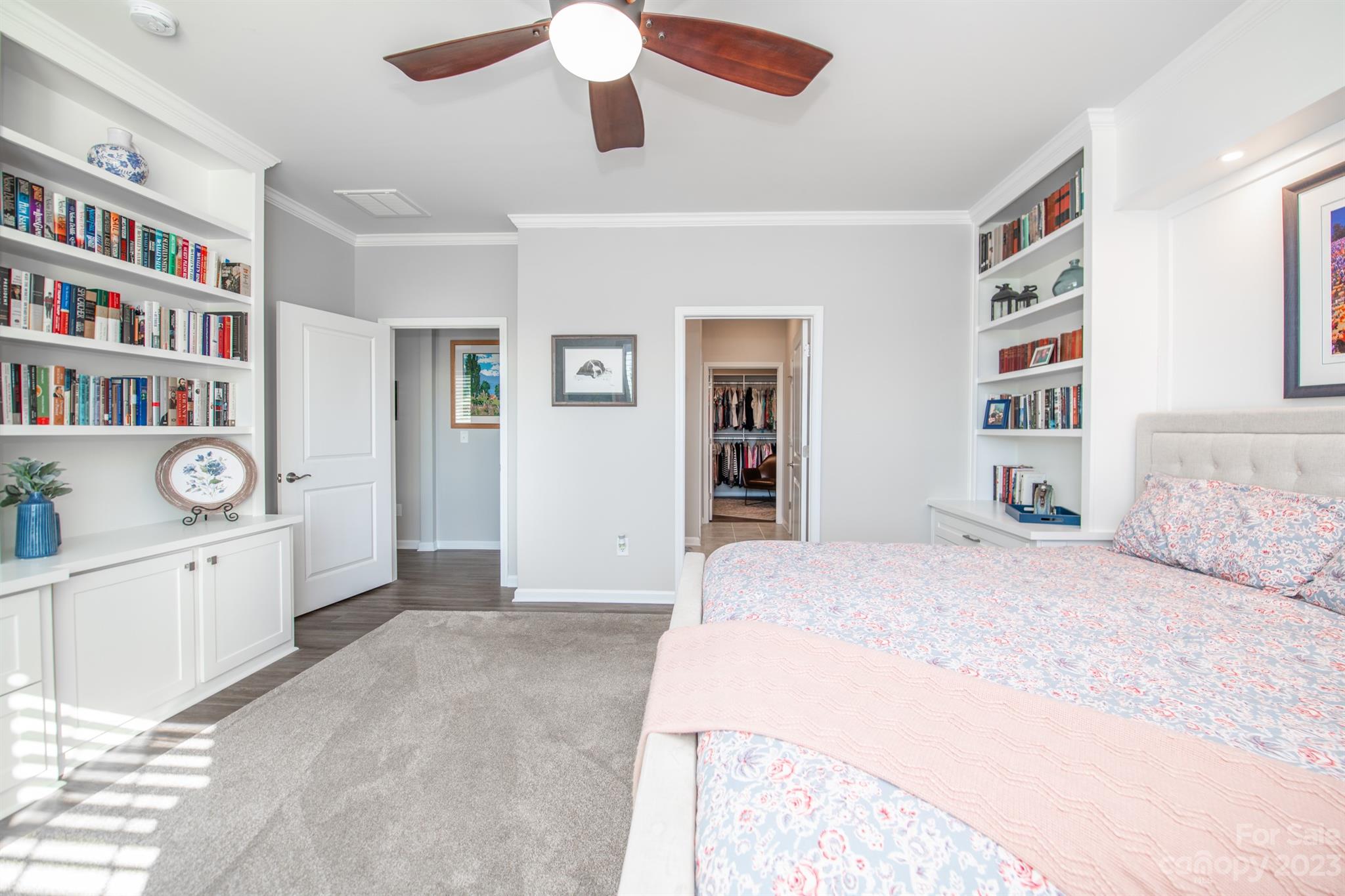 Imagery On Mtn Island - Residential