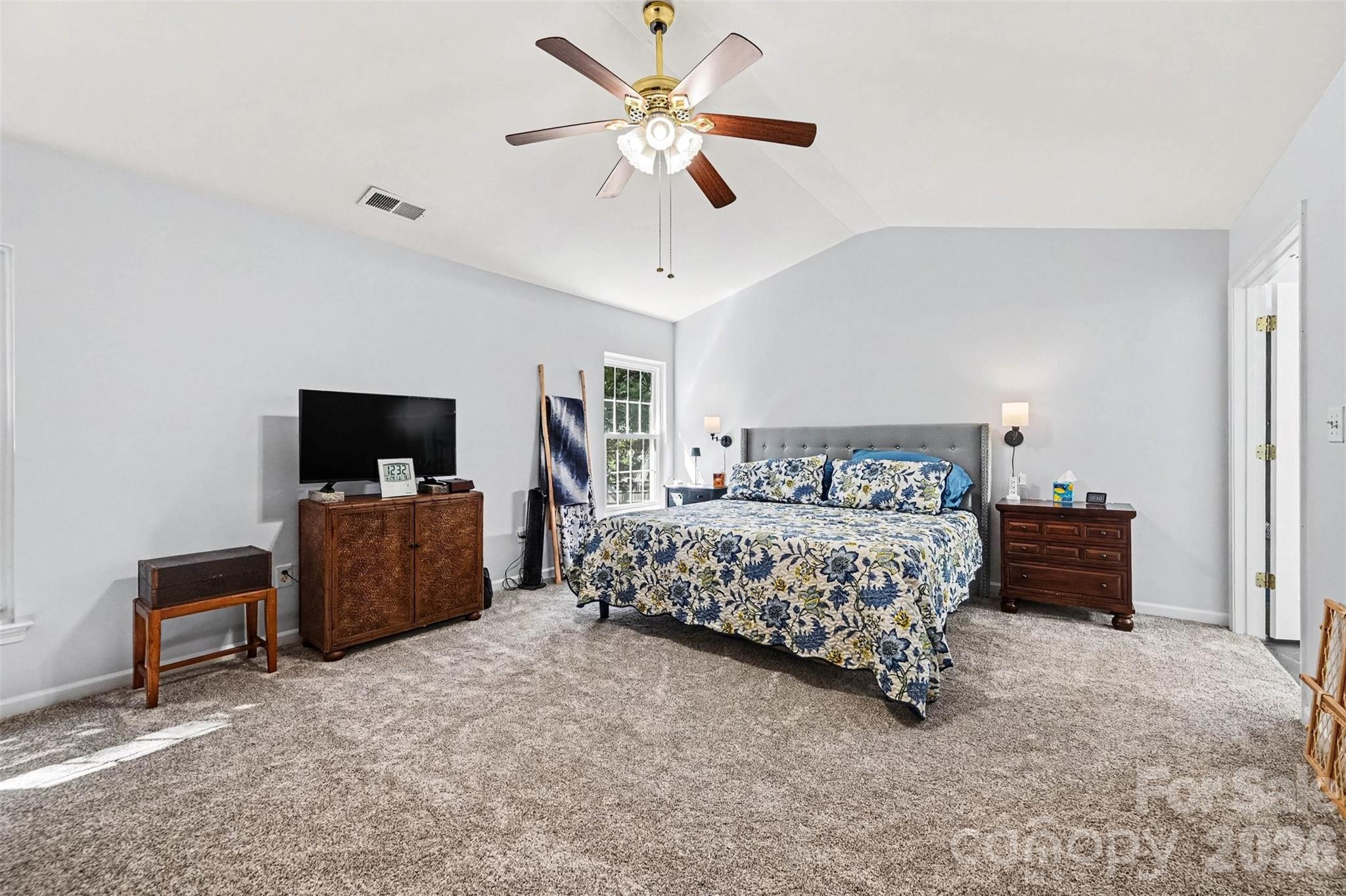 114 S Audubon Avenue