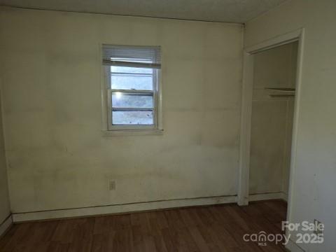 Candler, North Carolina 28715, United States, 3 Bedrooms Bedrooms, ,1 BathroomBathrooms,Residential,Active,233652