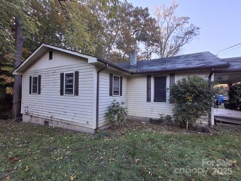 Candler, North Carolina 28715, United States, 3 Bedrooms Bedrooms, ,1 BathroomBathrooms,Residential,Active,233652