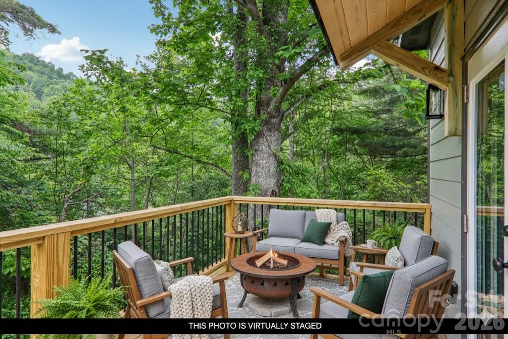 12 Whipoorwill Way