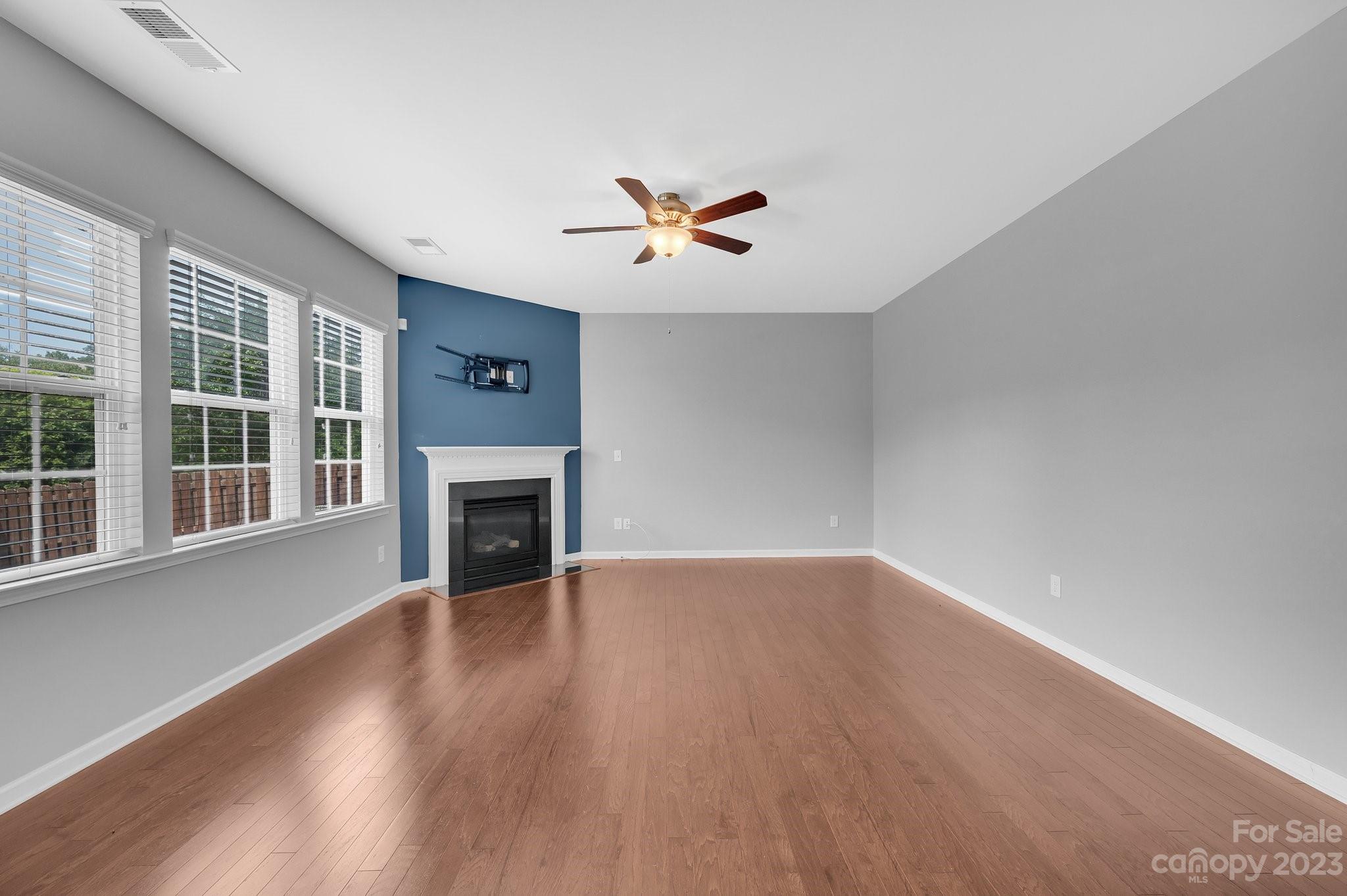 Almond Glen - Residential