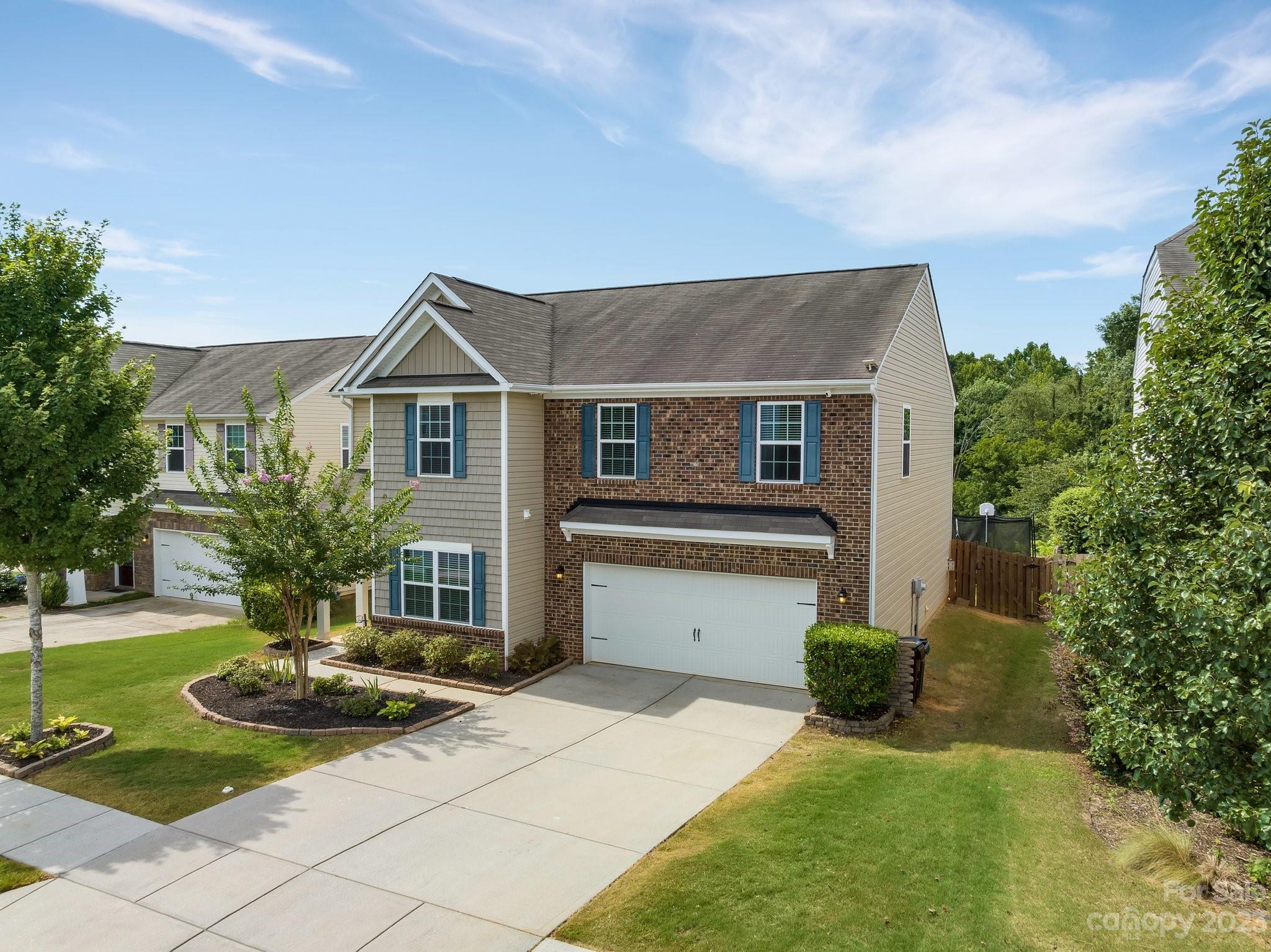 Almond Glen - Residential