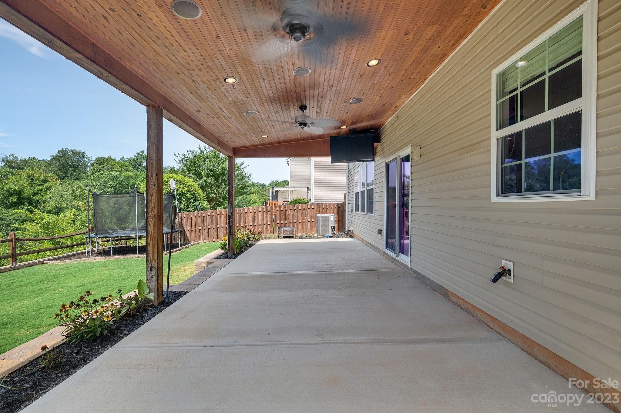 Almond Glen - Residential