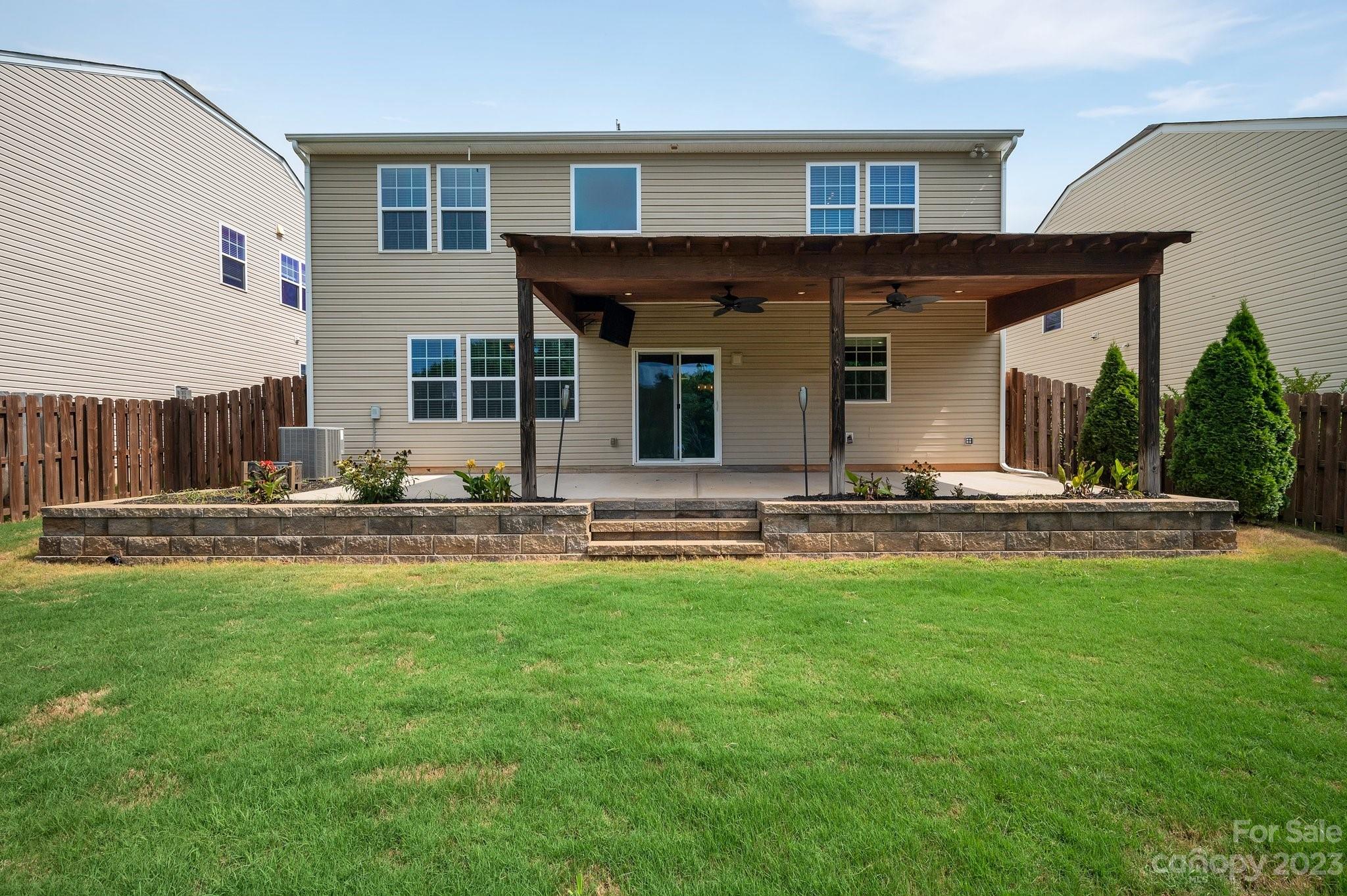 Almond Glen - Residential