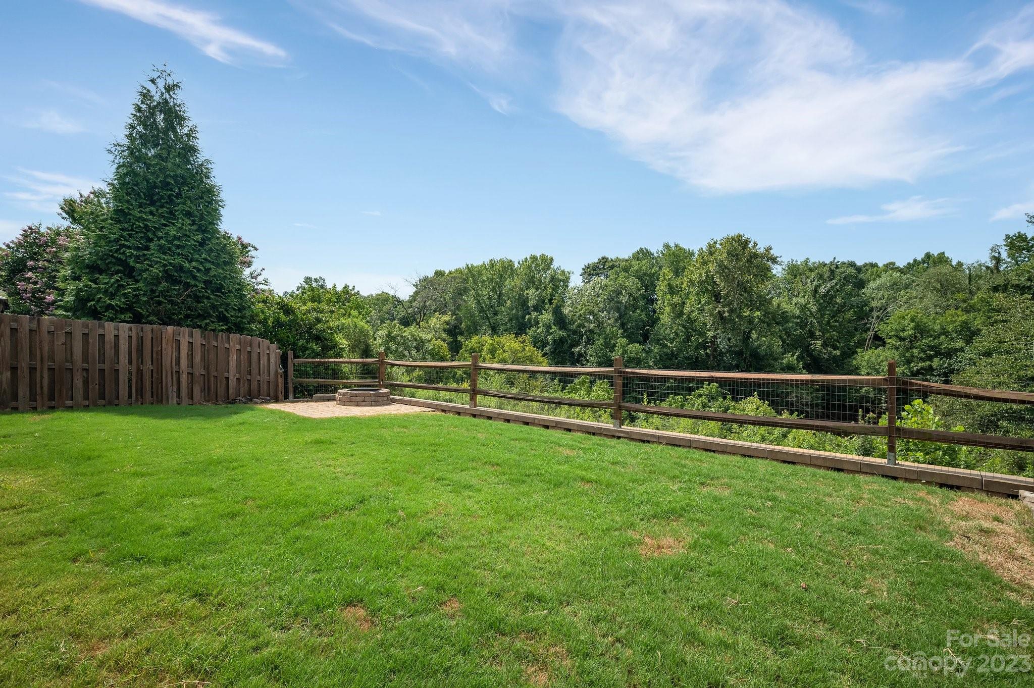 Almond Glen - Residential