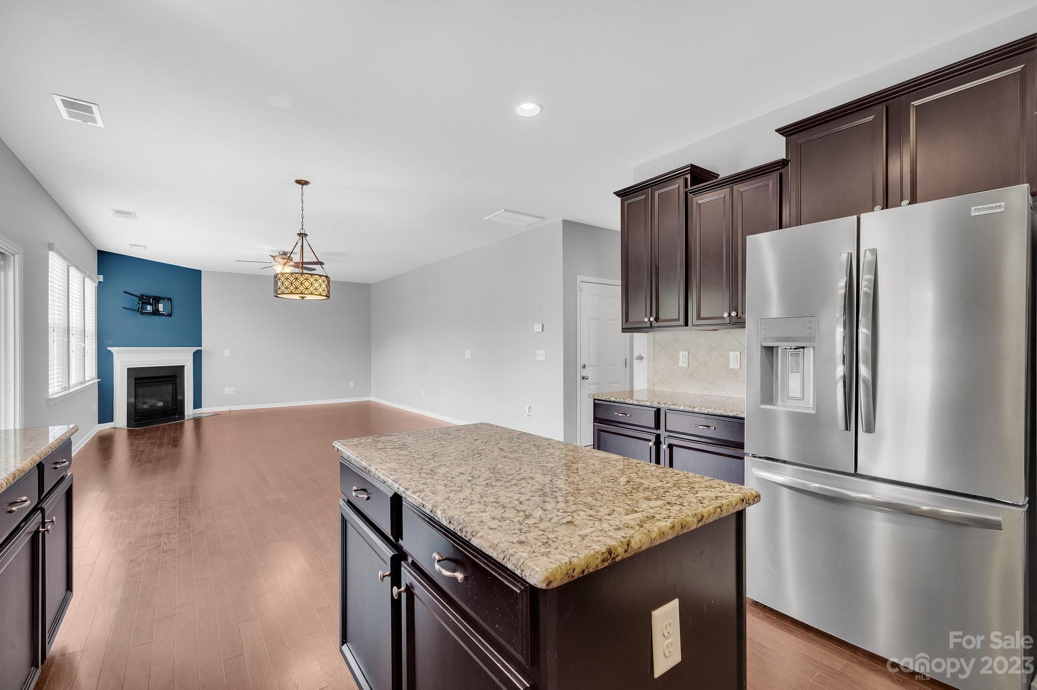 Almond Glen - Residential