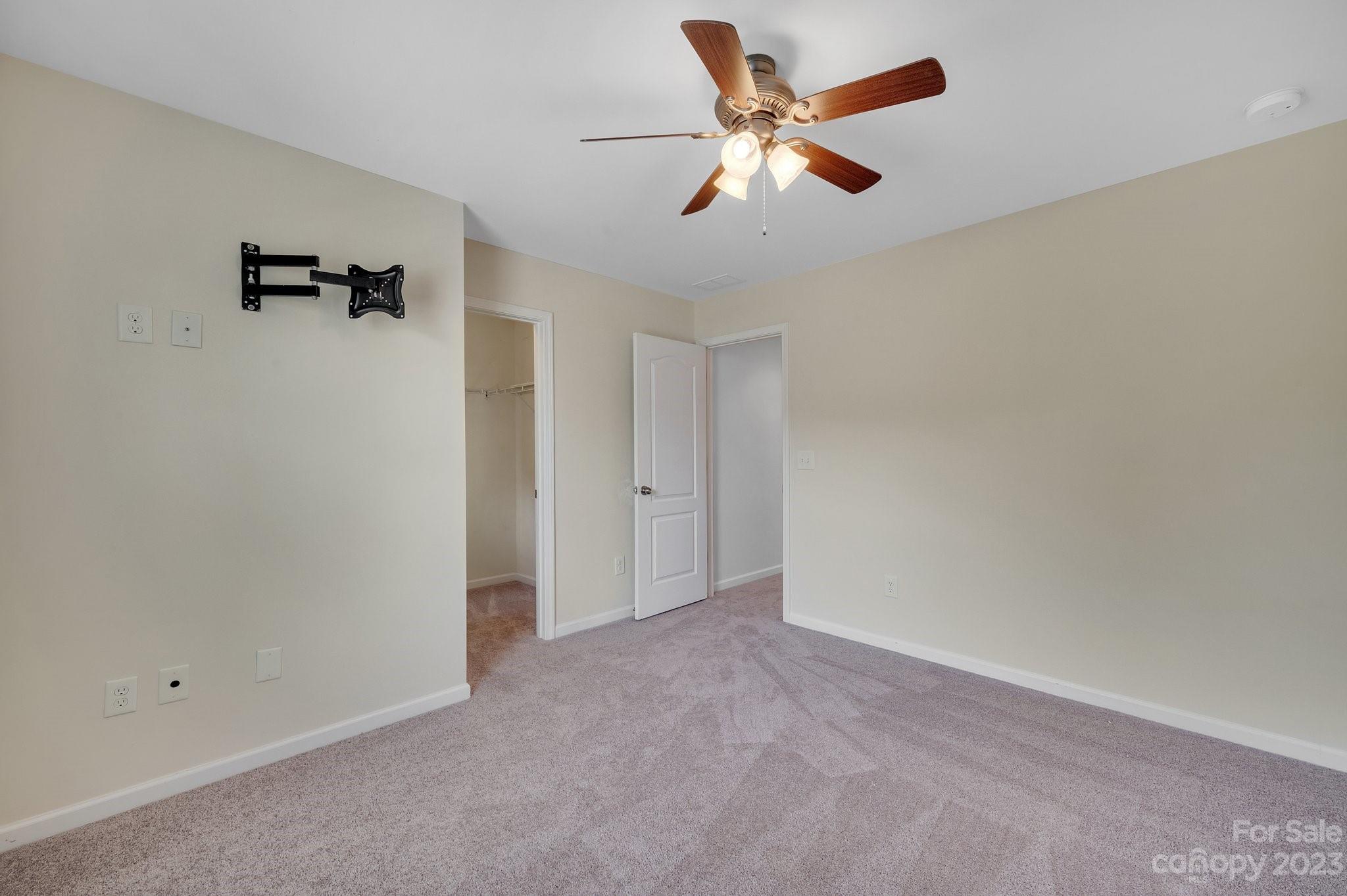 Almond Glen - Residential