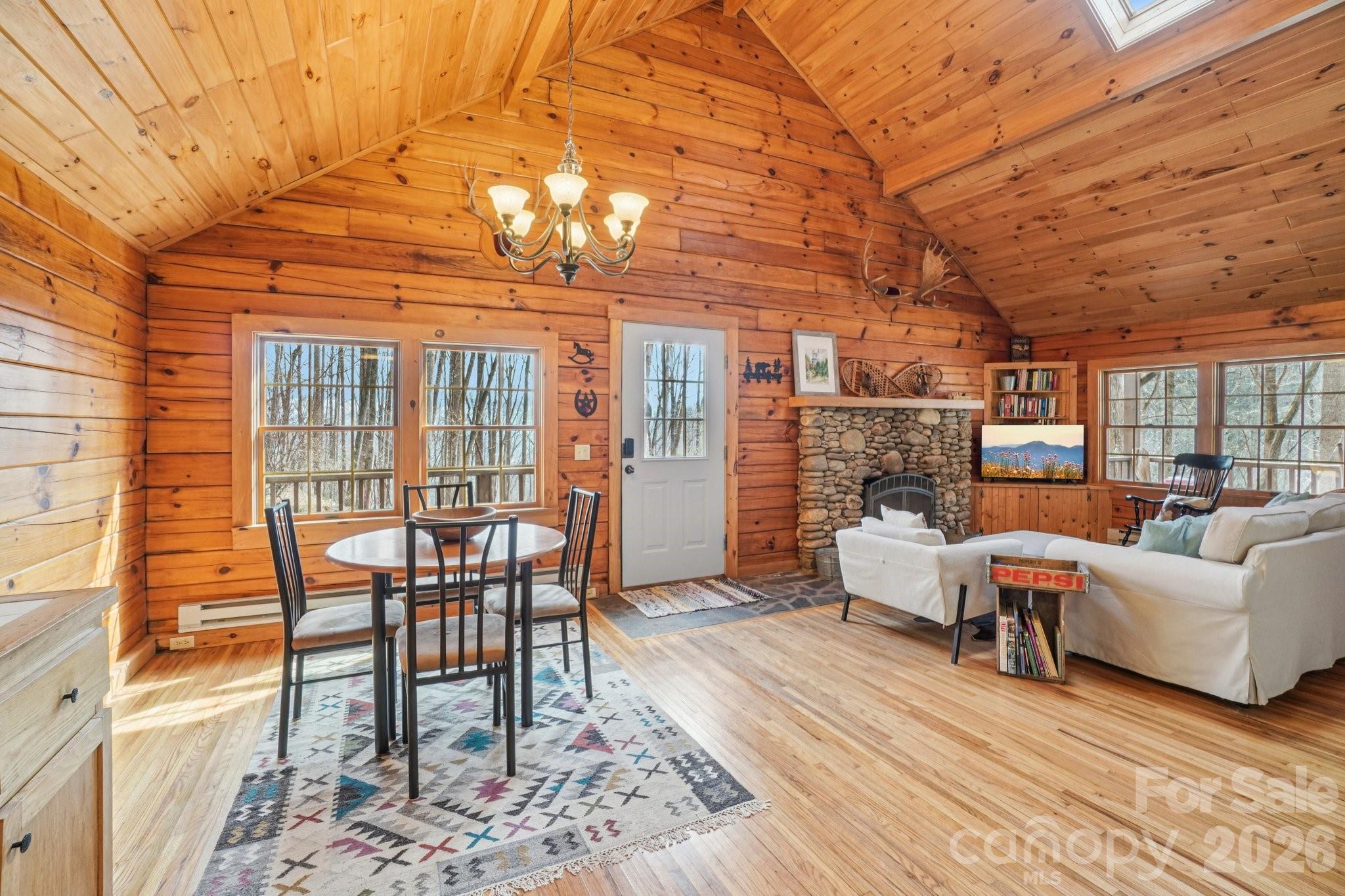 Roaring Creek - Residential