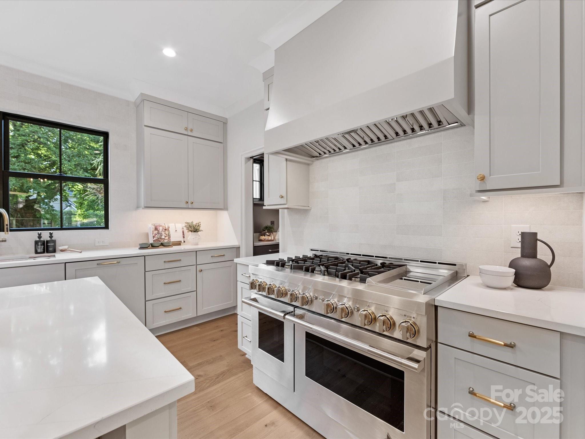 Myers Park - Residential