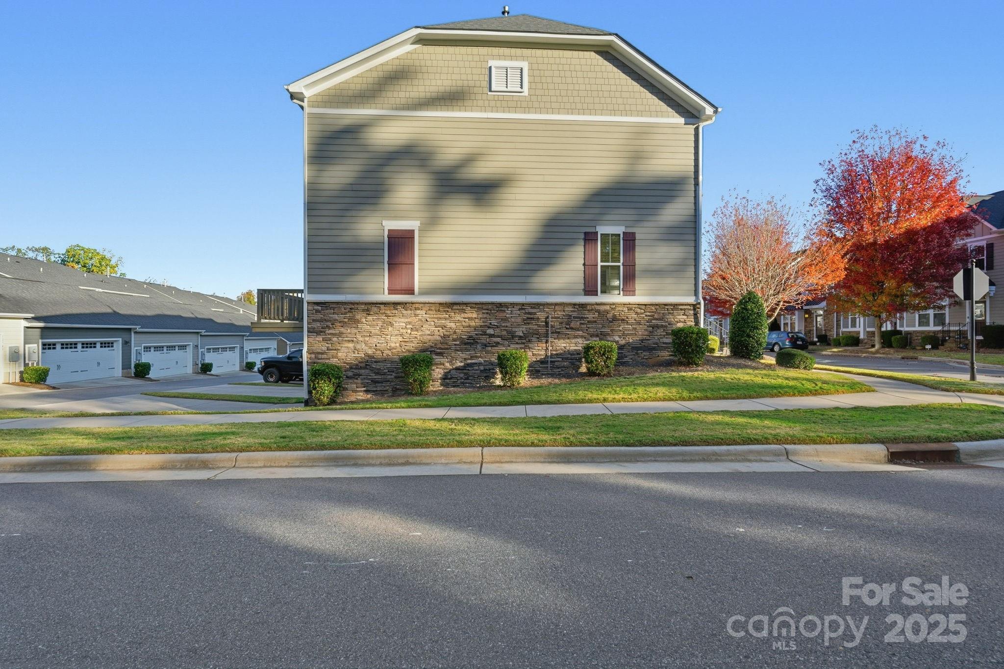 Bryton Townhomes - Residential