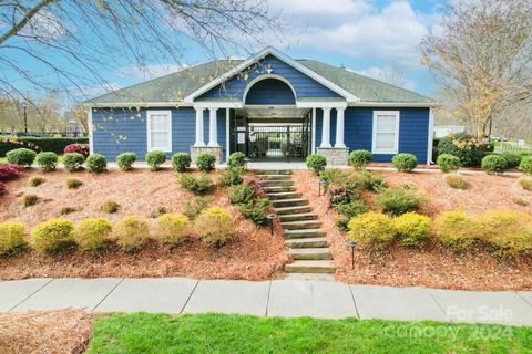 A home in Huntersville