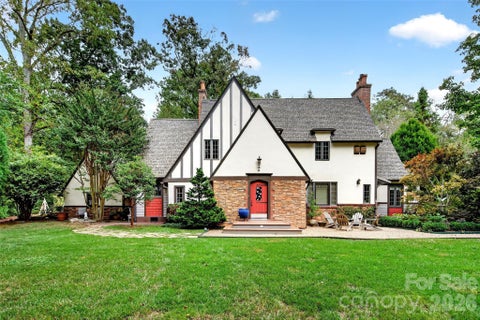 Photo of 22 Manchester Drive, Asheville, NC 28805 (MLS # 4427929)