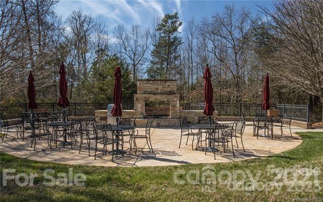 Four Seasons At Gold Hill - Residential