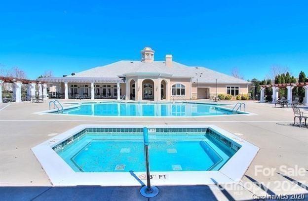 Four Seasons At Gold Hill - Residential