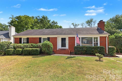 Photo of 524 Cooper Drive, Charlotte, NC 28210 (MLS # 4417126)