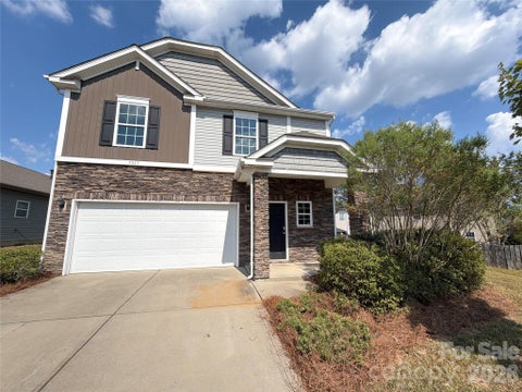 Photo of 5043 Haven Lodge Road, Matthews, NC 28104 (MLS # 4429384)