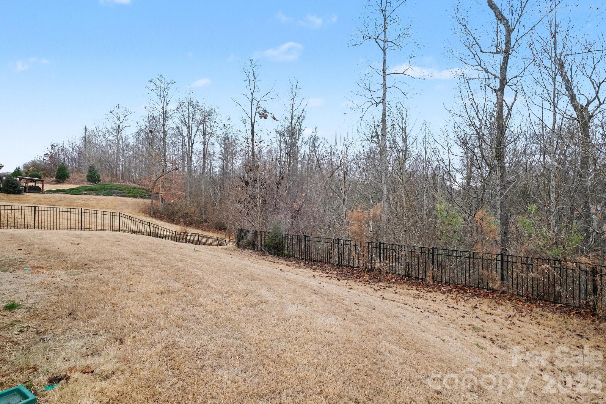 Holcomb Woods - Residential