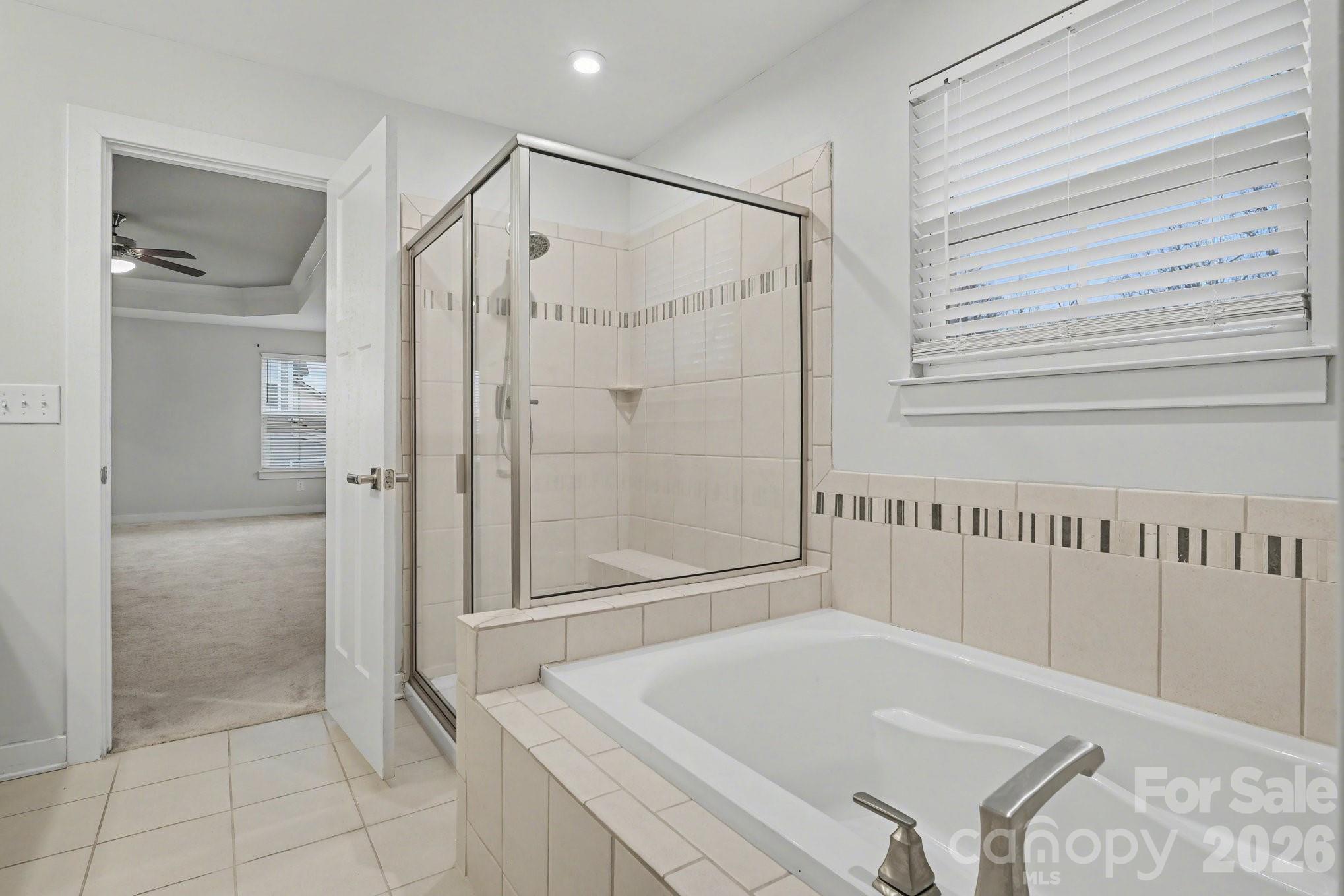 Holcomb Woods - Residential