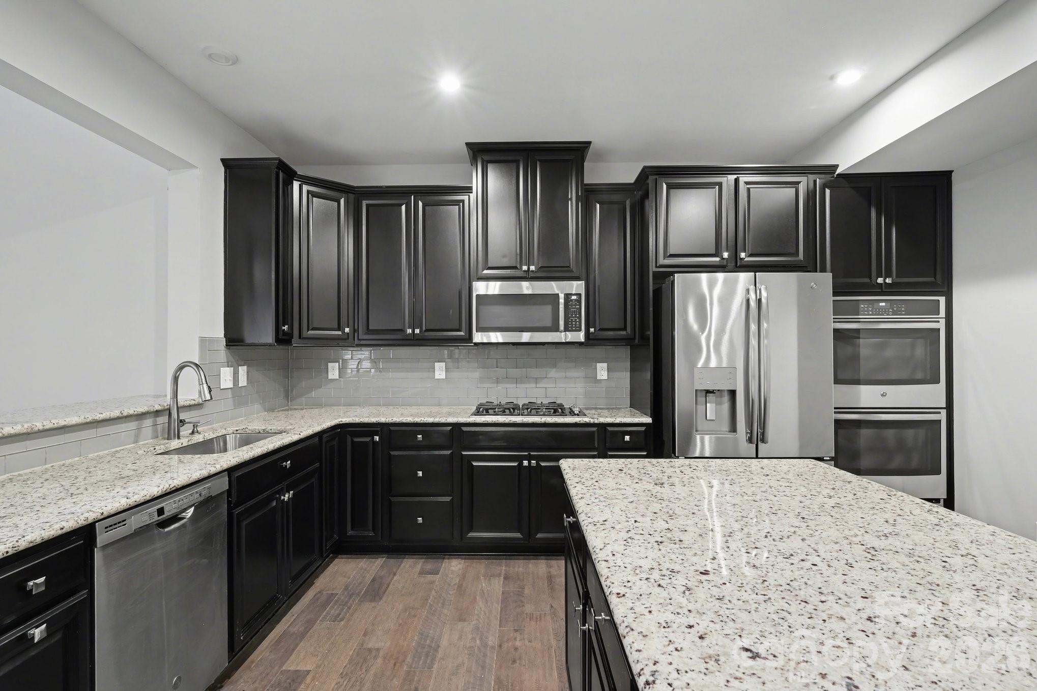 Holcomb Woods - Residential