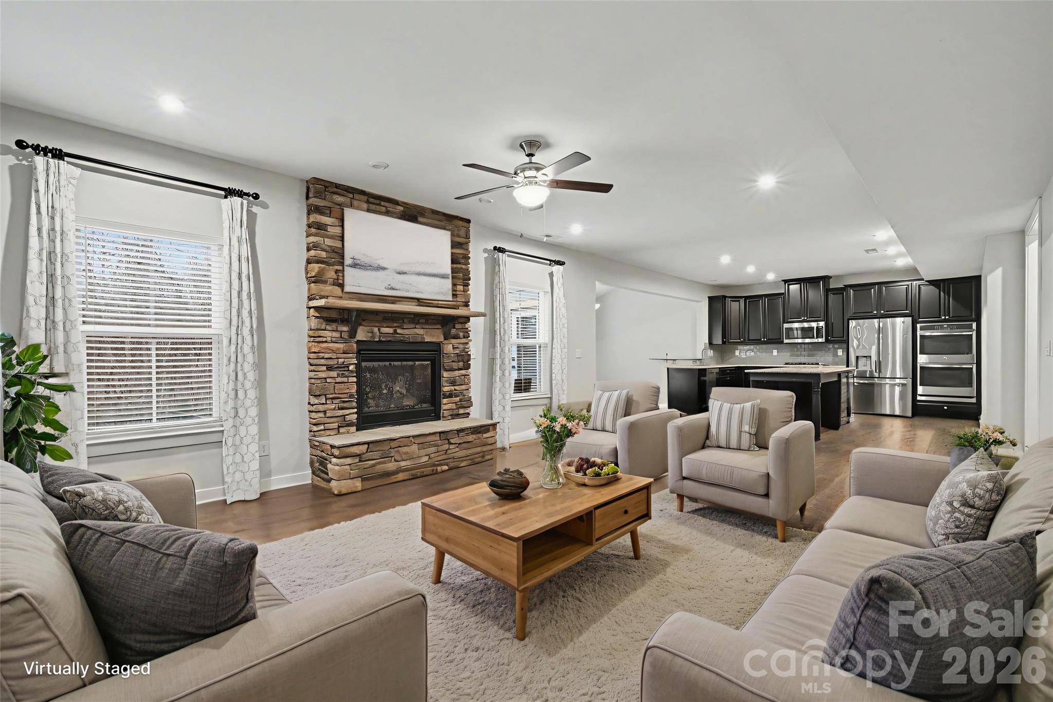 Holcomb Woods - Residential