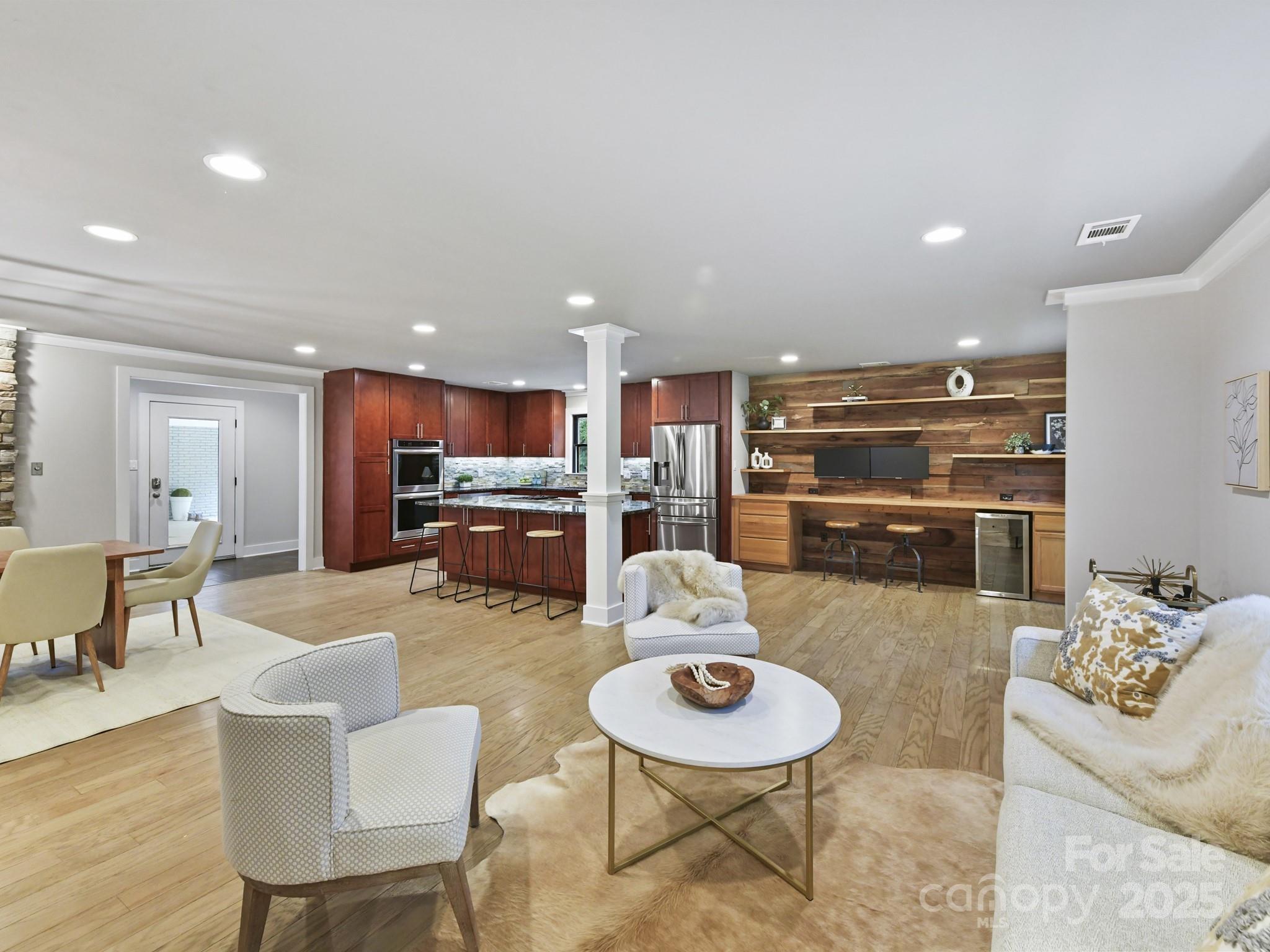 209 Falcon Drive
