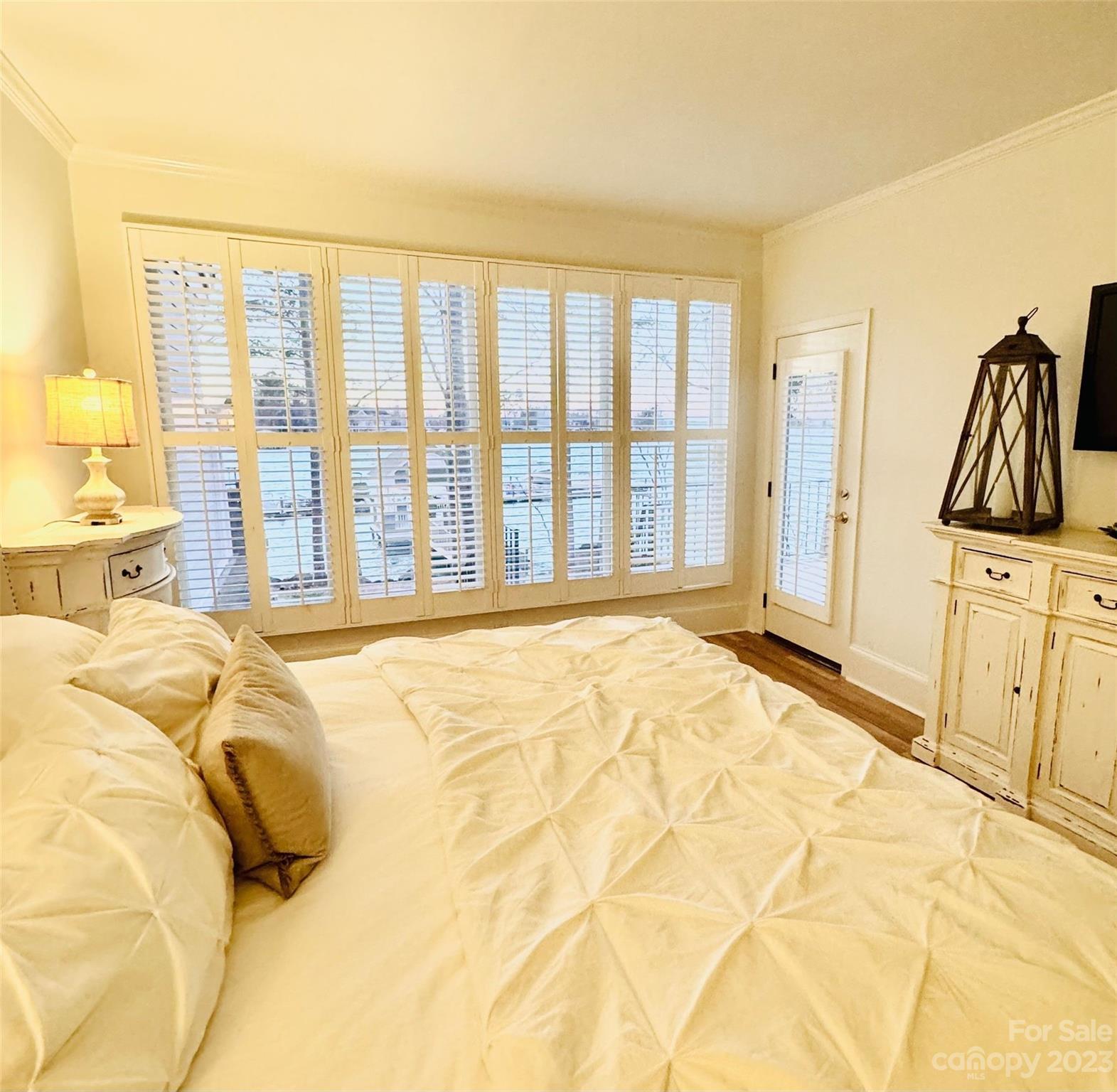 Pointe Regatta - Residential