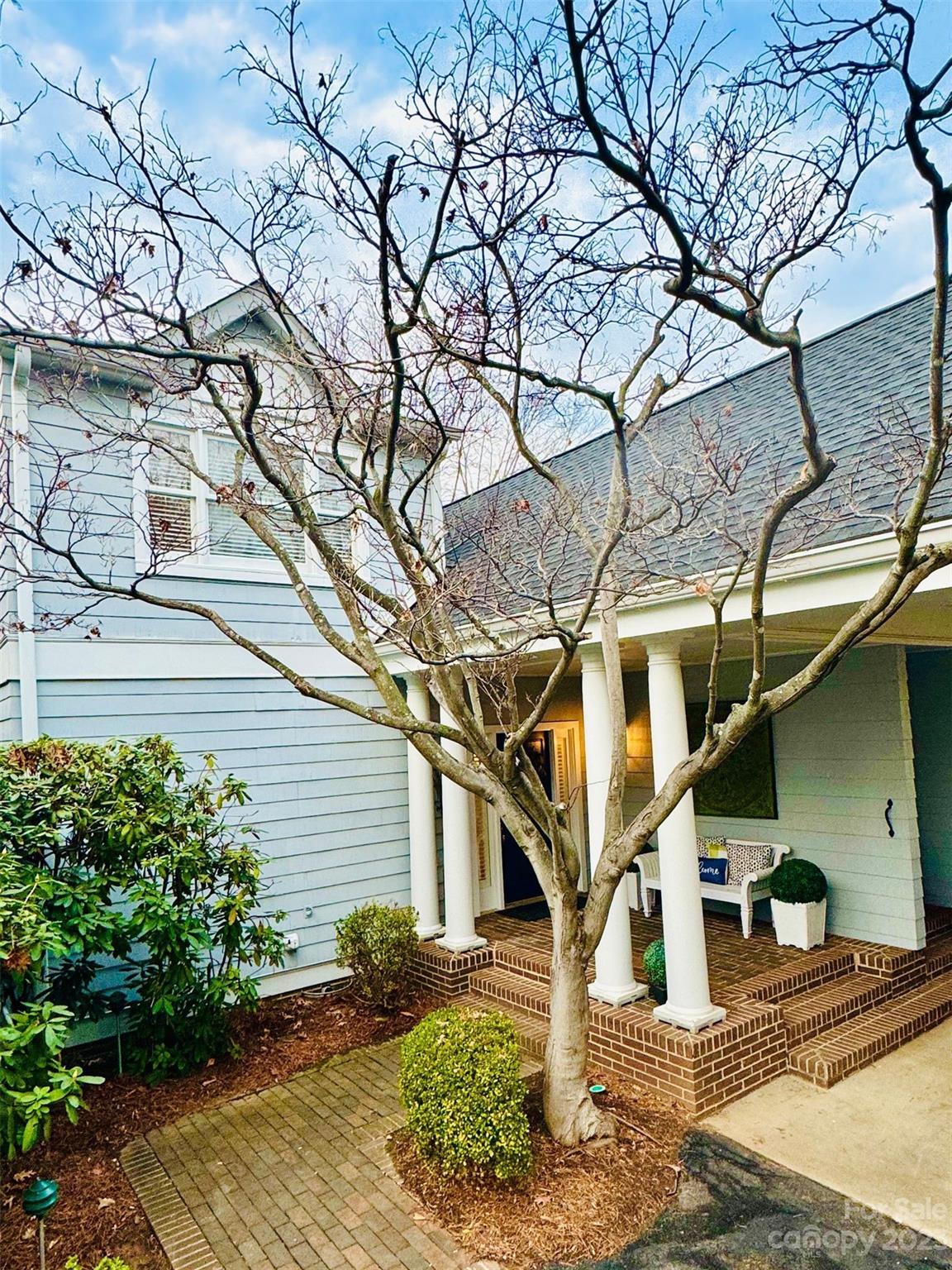 Pointe Regatta - Residential