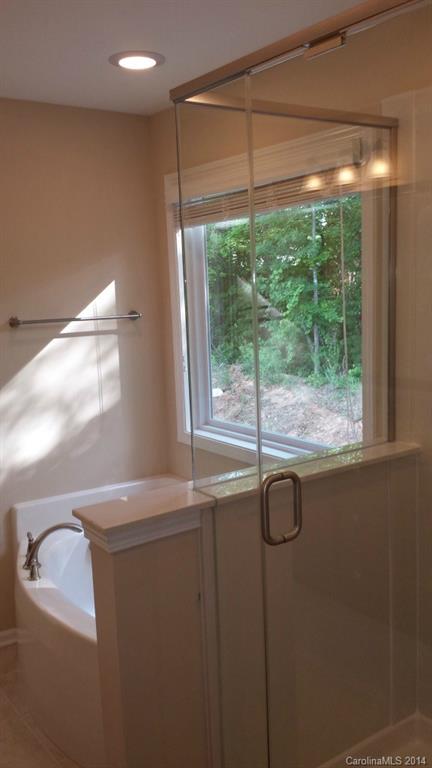 Lakebridge - Residential