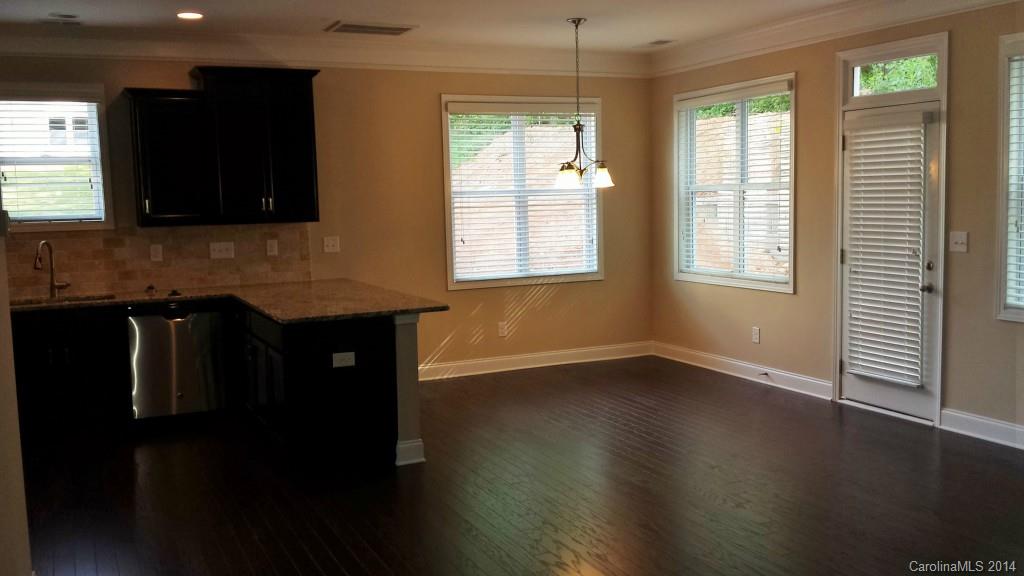 Lakebridge - Residential