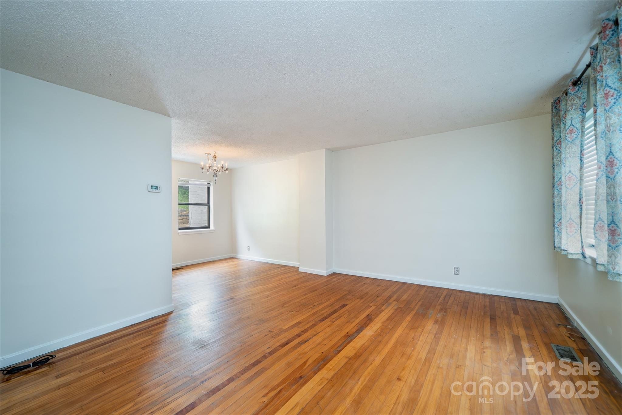 615 Biltmore Avenue M3