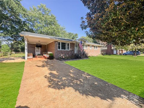 Photo of 742 Norwood Avenue, Rock Hill, SC 29730 (MLS # 4309454)